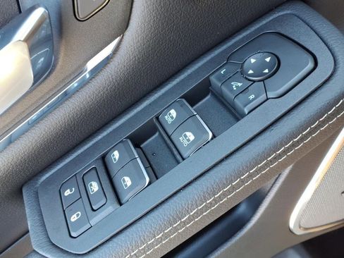 New 2026 RAM 1500 Laramie w/ Night Edition AWD/4WD image 16