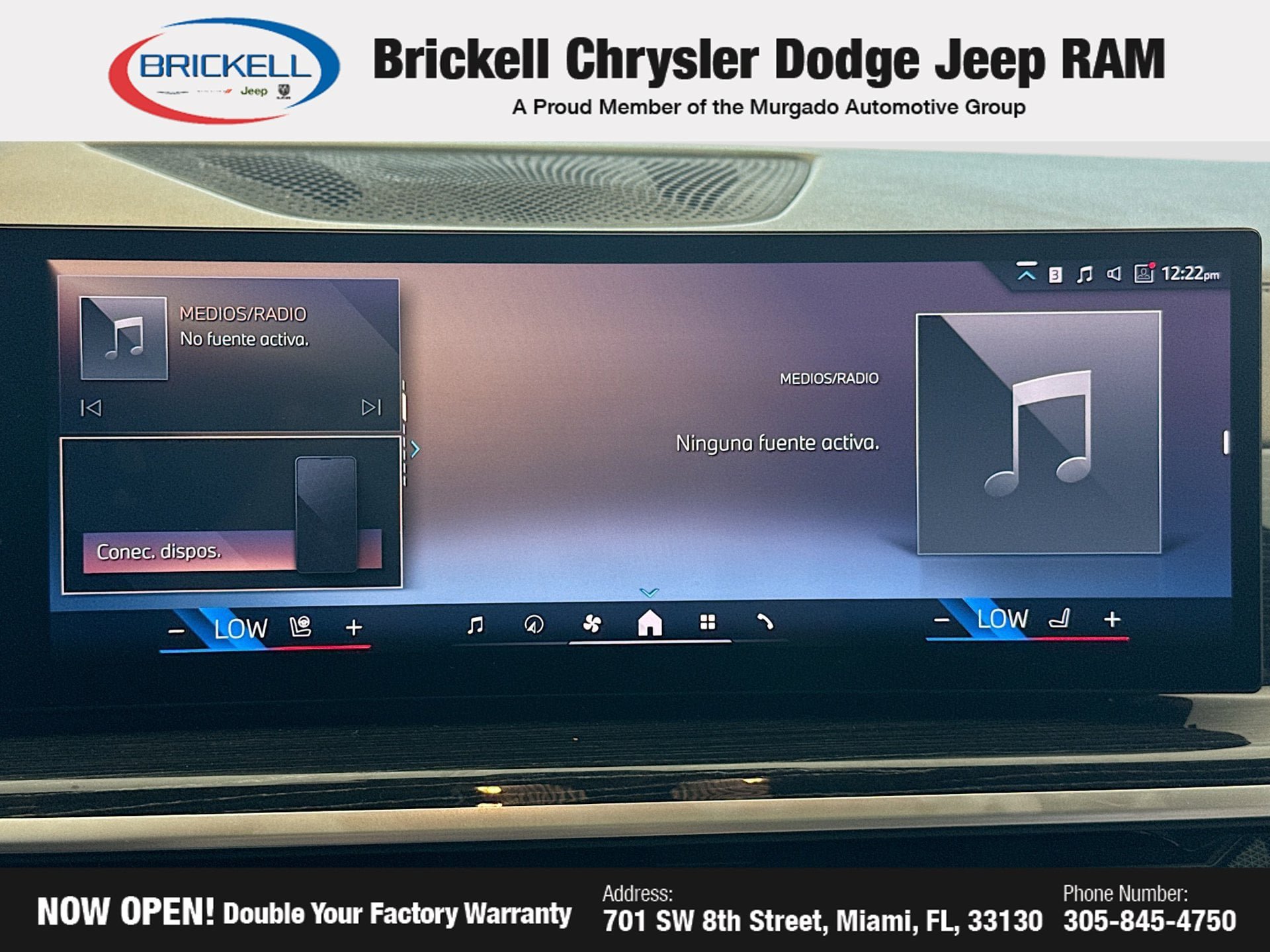 Used 2025 BMW X7 xDrive40i w/ M Sport Package AWD/4WD image 34