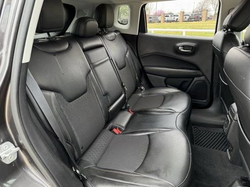 Used 2019 Jeep Compass Latitude w/ Popular Equipment Group image 30