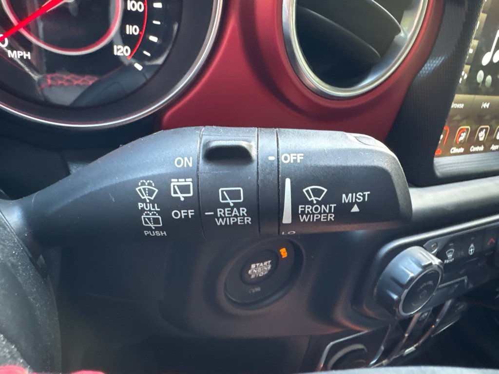 Used 2021 Jeep Wrangler Unlimited Rubicon AWD/4WD image 20