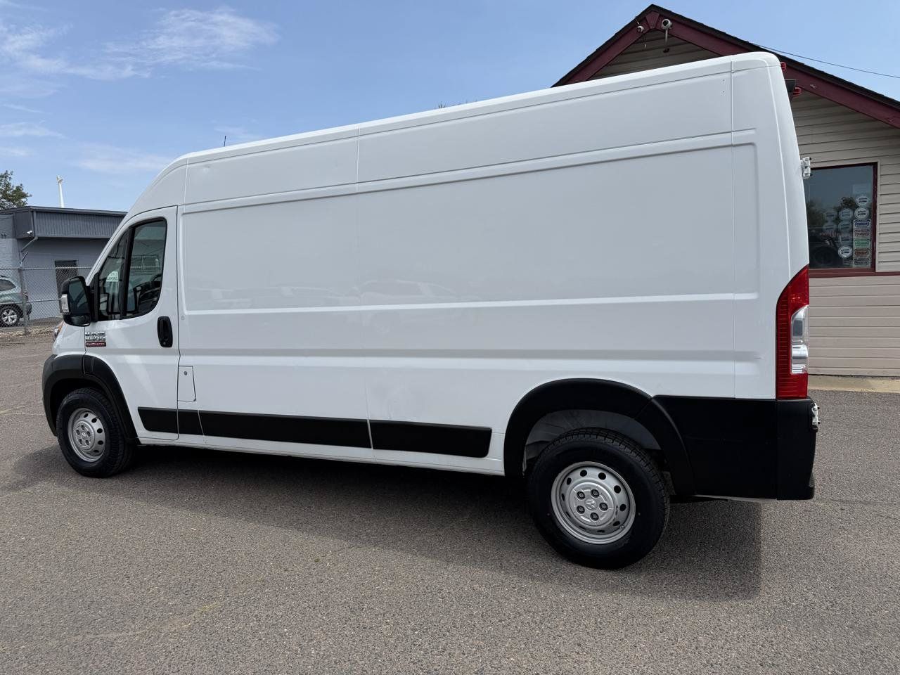 Used 2020 RAM ProMaster 2500 FWD image 6