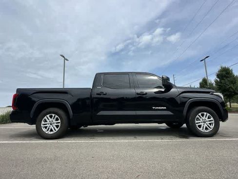 Used 2022 Toyota Tundra SR5 w/ SR5 Premium Package AWD/4WD image 3