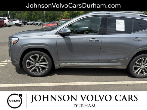 Used 2018 GMC Terrain Denali w/ Comfort Package FWD image 13