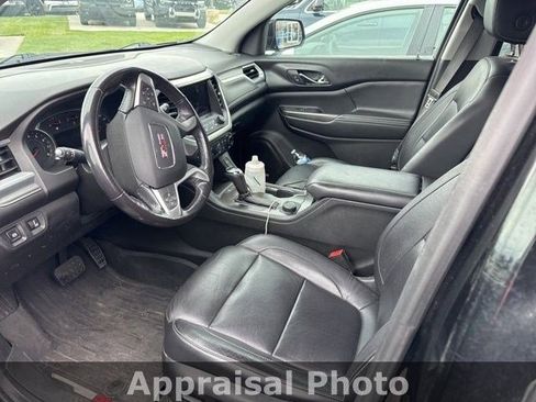 Used 2018 GMC Acadia SLT AWD/4WD image 9