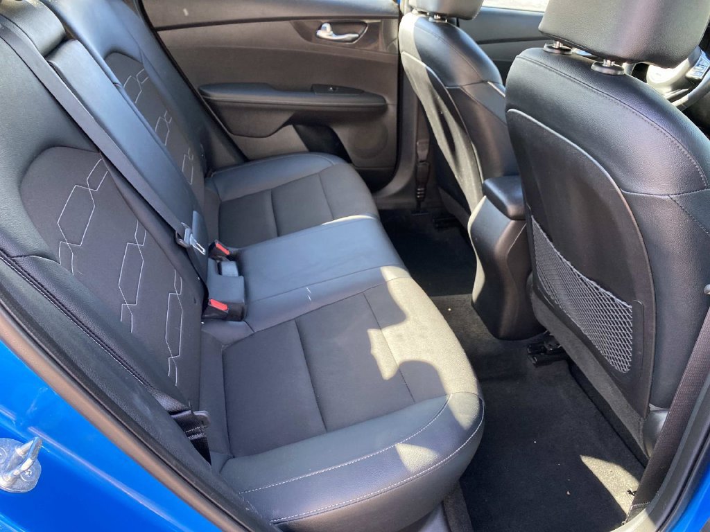 Used 2023 Kia Forte GT-Line w/ GT-Line Premium Package FWD image 23