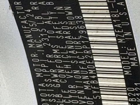 Used 2024 Toyota Corolla LE image 10