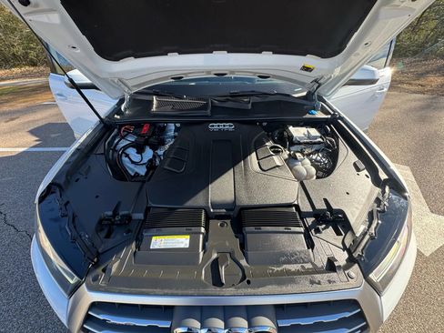 Used 2018 Audi Q7 3.0T Prestige w/ Prestige Package image 44