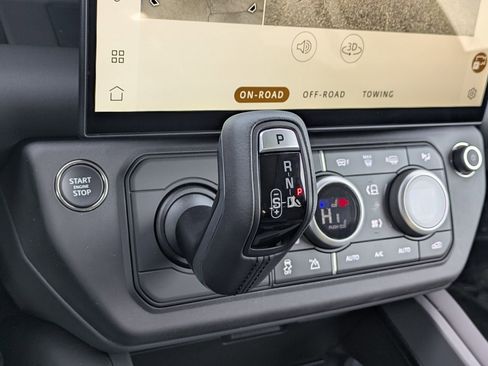 New 2026 Land Rover Defender 110 S image 17