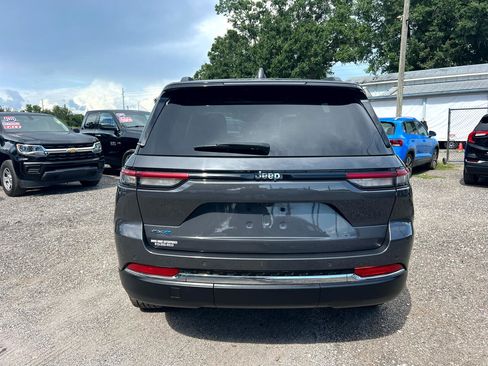 Used 2024 Jeep Grand Cherokee Limited 4xe image 4