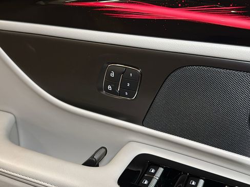 New 2026 Lincoln Nautilus Reserve w/ Jet Appearance Package image 34