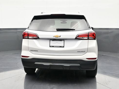Used 2024 Chevrolet Equinox Premier FWD image 4