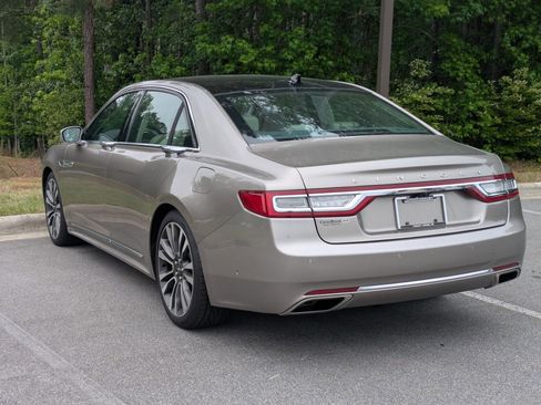 Used 2019 Lincoln Continental Reserve FWD image 5