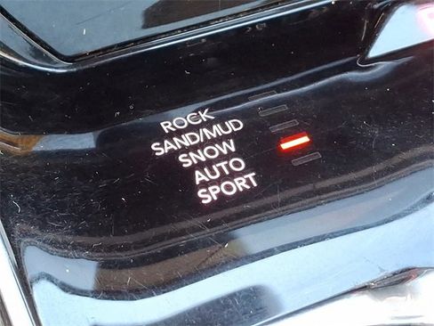 Used 2022 Jeep Wagoneer Series III w/ Premium Group I image 31