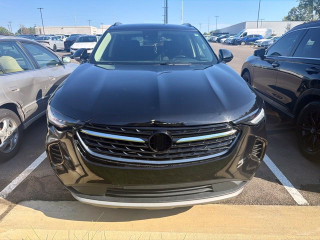 Used 2023 Buick Envision Preferred FWD image 2