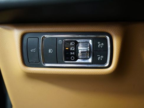 Used 2021 Lincoln Aviator Black Label w/ Dynamic Handling Package AWD/4WD image 25