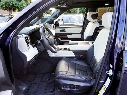 Used 2024 Toyota Sequoia Capstone AWD/4WD image 23