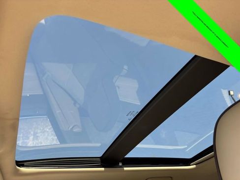 Used 2014 Jeep Grand Cherokee Overland image 8