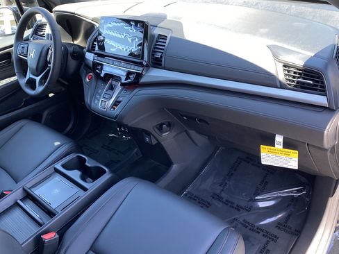 New 2026 Honda Odyssey Sport-L image 11
