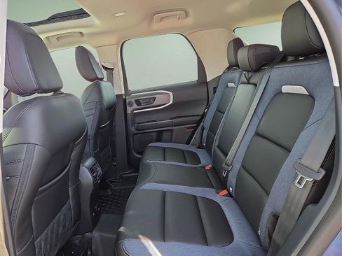 New 2025 Ford Bronco Sport Outer Banks w/ Sasquatch Outer Banks Package AWD/4WD image 10