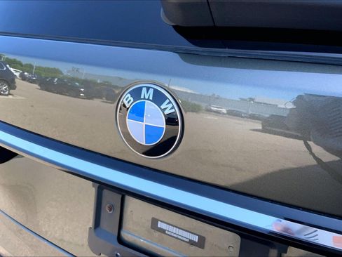 Used 2024 BMW X7 xDrive40i w/ M Sport Package AWD/4WD image 30