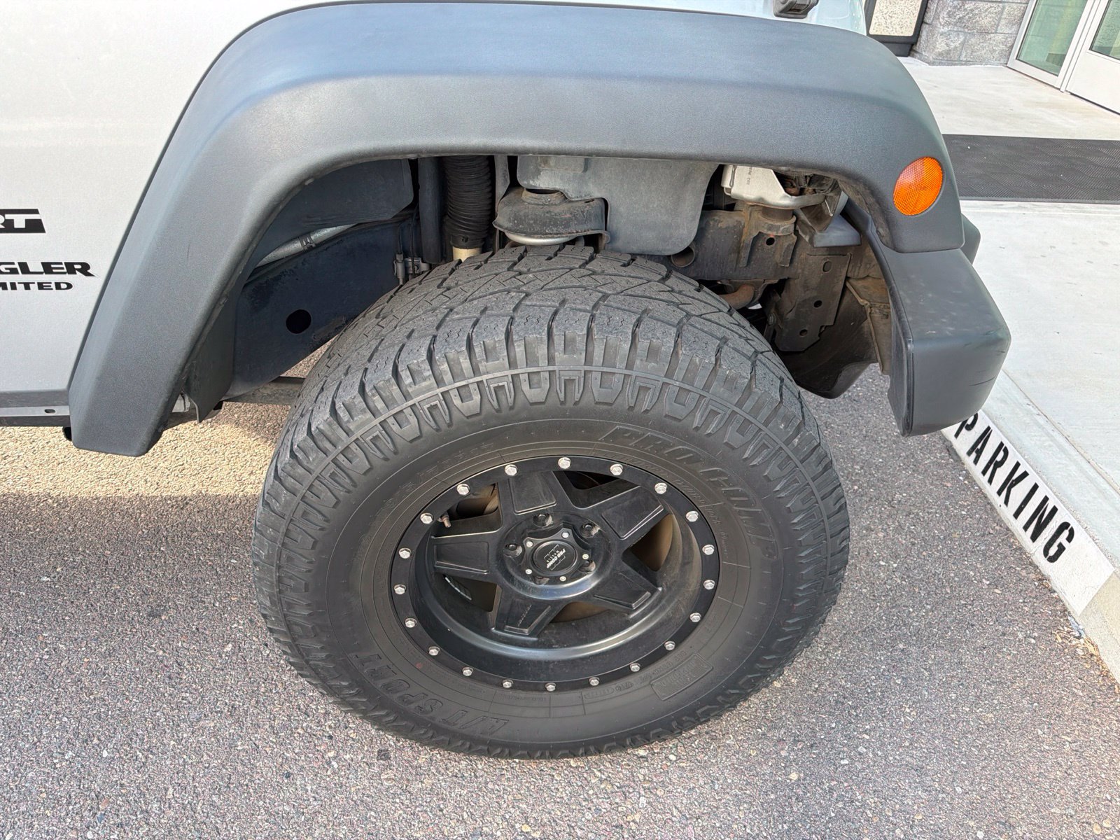 Used 2015 Jeep Wrangler Unlimited Sport AWD/4WD image 8