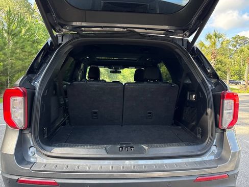 Used 2021 Ford Explorer ST w/ Equipment Group 401A AWD/4WD image 24