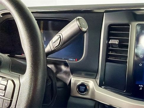 Used 2023 Ford F250 XLT w/ XLT Premium Package image 16