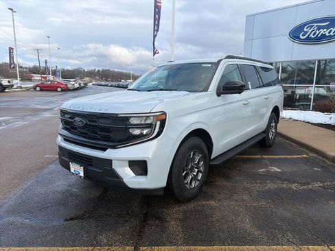New 2026 Ford Expedition Max Active image 3