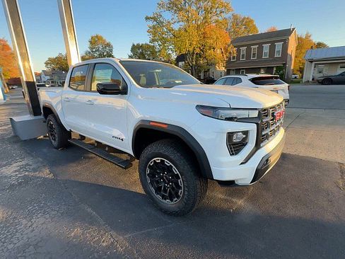 New 2026 GMC Canyon AT4 w/ AT4 Premium Package image 7