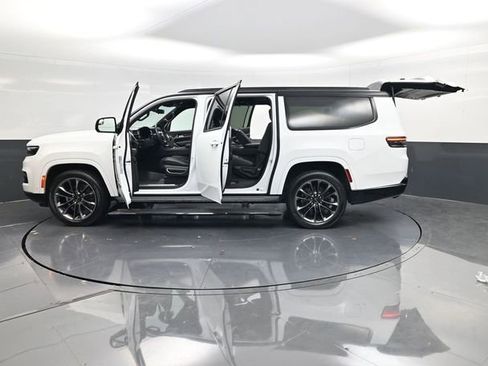 Used 2024 Jeep Grand Wagoneer L Series III w/ Quick Order Packagew 28T image 66