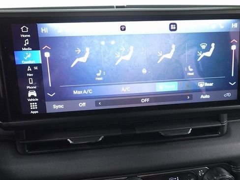 Used 2024 Jeep Wrangler Unlimited Sahara w/ Technology Group image 19