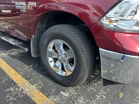 Used 2020 RAM 1500 Tradesman w/ Chrome Appearance Group AWD/4WD image 3