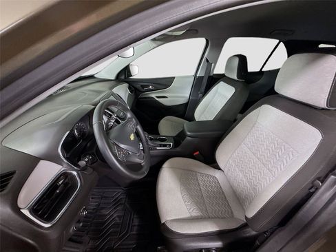 Used 2024 Chevrolet Equinox LT AWD/4WD image 14