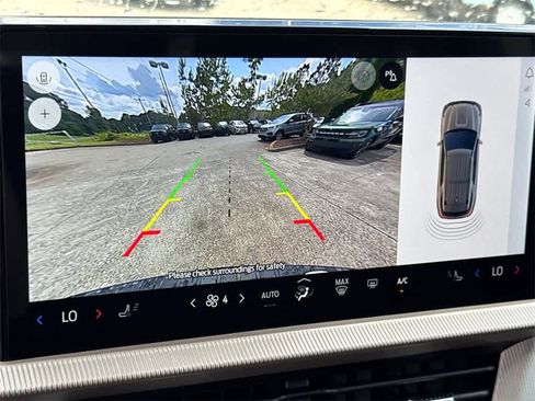 New 2025 Ford Explorer Active image 29