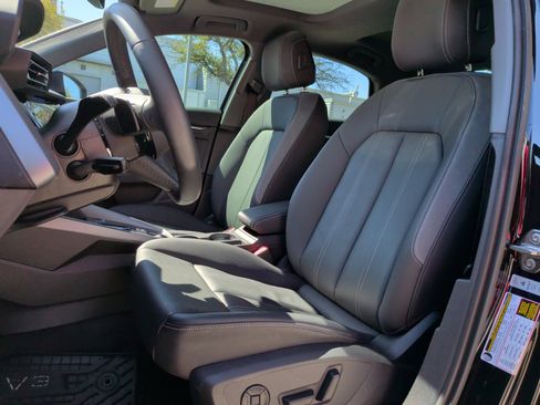 Certified 2025 Audi A3 2.0T Premium w/ Black Optic Package image 17