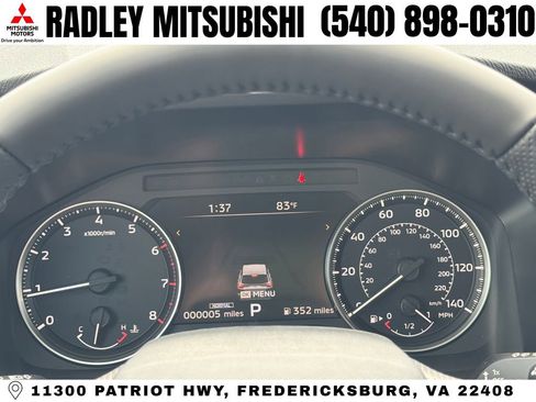 New 2026 Mitsubishi Outlander SE image 6