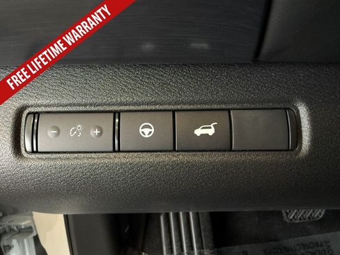New 2026 Nissan Pathfinder SL AWD/4WD image 33