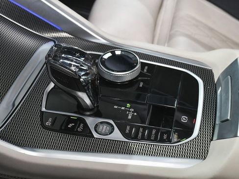 Used 2023 BMW X6 M50i w/ Executive Package image 50