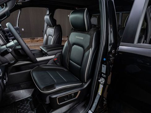 Used 2026 RAM 1500 Laramie image 31