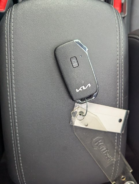 Used 2025 Kia Seltos EX w/ EX Sunroof Package AWD/4WD image 34