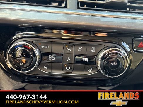 Used 2025 Chevrolet Trax ACTIV w/ Driver Confidence Package image 16