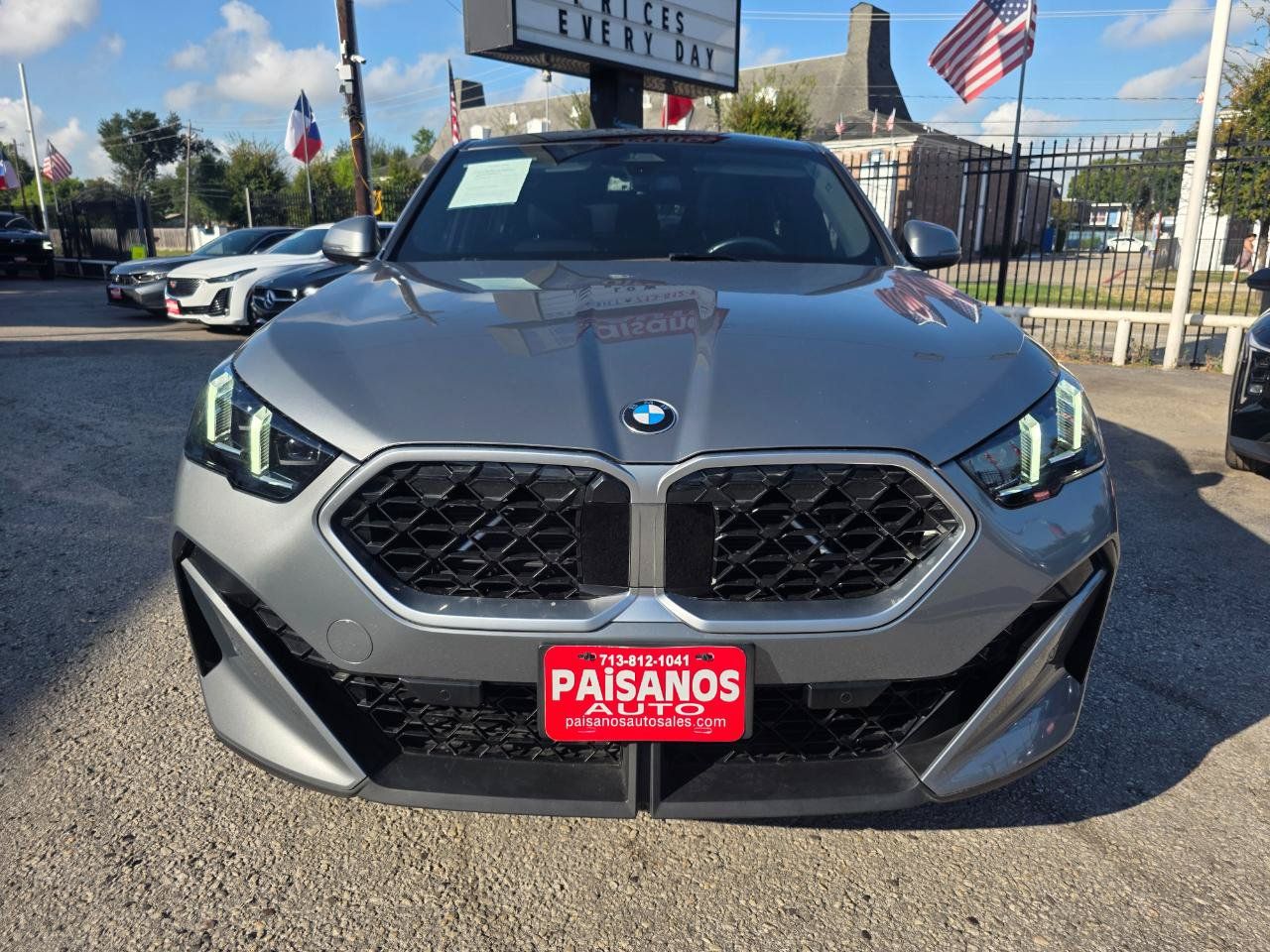 Used 2026 BMW X2 xDrive28i AWD/4WD image 3