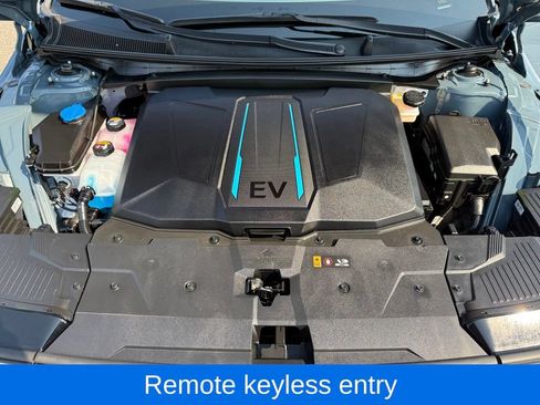 Used 2022 Hyundai Ioniq 5 SE AWD/4WD image 11