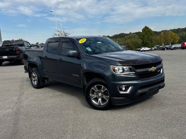 Used 2019 Chevrolet Colorado Z71 AWD/4WD image 2