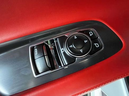 Used 2024 Chevrolet Corvette Z06 w/ Stealth Interior Trim Package RWD image 18