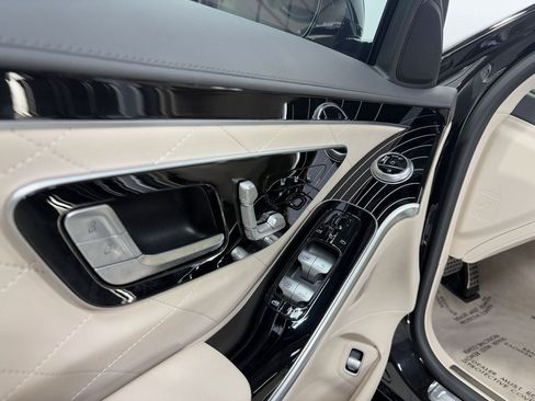 Used 2024 Mercedes-Benz S 580 4MATIC Sedan image 6