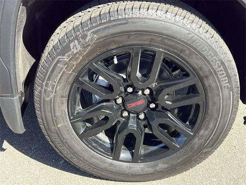 New 2026 GMC Sierra 1500 Elevation w/ LPO, Elevation Black Package image 30