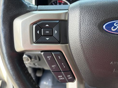 Used 2021 Ford F350 Lariat w/ Lariat Ultimate Package AWD/4WD image 14