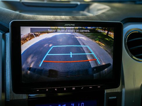 Used 2016 Toyota Tundra Limited w/ Limited Premium Package image 29