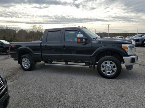 Used 2014 Ford F250 Lariat w/ Lariat Ultimate Package image 3
